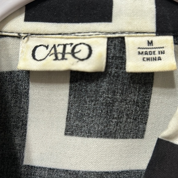 Cato Black and Ivory Geometric Print Blouse M - Picture 3 of 5
